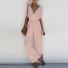 Damen-Jumpsuit mit V-Ausschnitt rosa