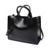 Damen-Lederhandtasche M883 schwarz