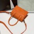 Damen-Minihandtasche aus Leder M728 orange