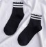 Damensocken mit Rüschen 3