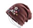 Dámska čiapka s kamienkami a kvetmi J3089 hnedá