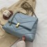 Dámska kožená kabelka M1449 svetlo modrá