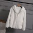 Damska kurtka ze sztucznego futra P1649 biały