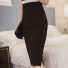 Dámska puzdrová sukňa s gombíkmi A1150 čierna
