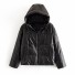 Dámska zimná bunda z umelej kože P1794 čierna