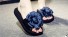 Dámské pantofle na platformě s květinou tmavě modrá