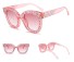 Dámské stylové retro sluneční brýle J3017 růžová