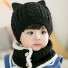 Detská pletená čiapka a nákrčník s uškami čierna