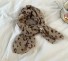 Detská šál s leopardím vzorom hnedá