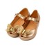 Dievčenské gumové sandále s motýľom zlatá