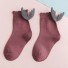 Dívčí kotníkové ponožky s křídly fialová