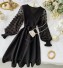 Dzianinowa sukienka z szeroką spódnicą czarny