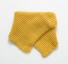 Dzianinowy szalik dziecięcy w paski J3233 żółty