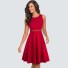 Egyszínű ruha csipkével piros