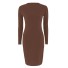 Elastyczna sukienka damska z długim rękawem brązowy