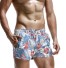 Herrenshorts im hawaiianischen Stil 3