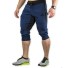 Herrenshorts unterhalb des Knies blau