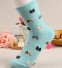 Hohe Damensocken mit Katzen hellblau