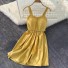 Jednobarevné mini šaty na ramínka žlutá