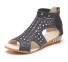 Luxusné dámske sandále s cvočkami čierna