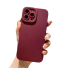 Matný silikónový kryt s ochranou objektívu pre iPhone 15 Pro vínová