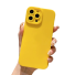 Matt szilikon borítás lencsevédelemmel iPhone 15-höz sárga