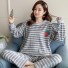 Női csíkos pizsama P2774 szürke