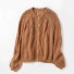Női kötött pulóver A2340 világos barna