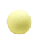 O minge în mișcare pentru animale de companie galben
