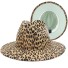 Pălărie cu imprimeu leopard A2246 verde deschis