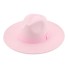 Pălărie de pâslă roz deschis