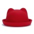 Pălărie pentru femei cu urechi roșu