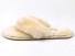 Selbstgemachte Plüsch-Flip-Flops für Damen creme