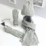 Set aus Wintermütze und Schal für Damen mit Handschuhe hellgrau