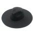 Słomiany kapelusz czarny