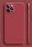 Szilikon védőburkolat iPhone 15 Pro Max készülékhez sötét vörös