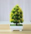 Sztuczne bonsai z drzew iglastych żółty