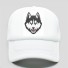 Trucker-Cap mit einem Wolf weiß