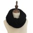 Winterlicher Strickschal schwarz